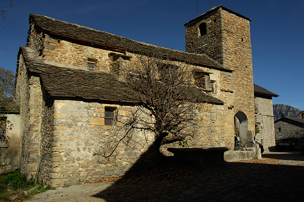 San Felices de Ara. Foto: Jon Izeta (Archivo Fotográfico de la Comarca de Sobrarbe)