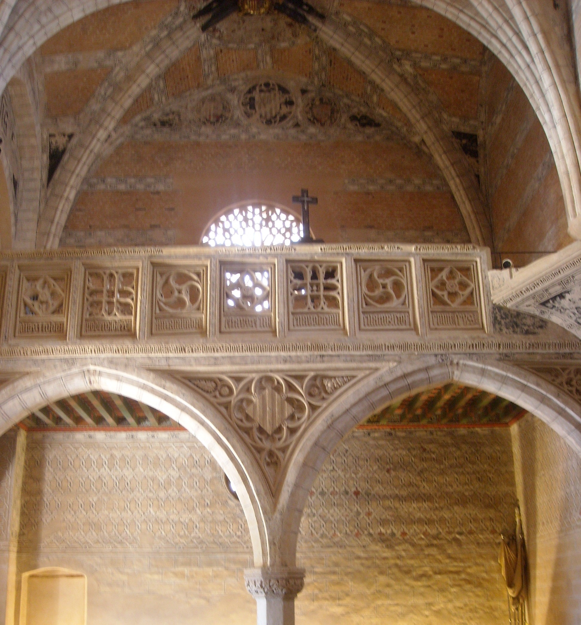 Interior Iglesia de Santa Tecla